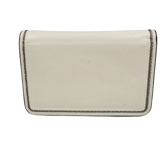 Chanel Wallet on a Chain | Cream Clutch - Picture 5 of 9